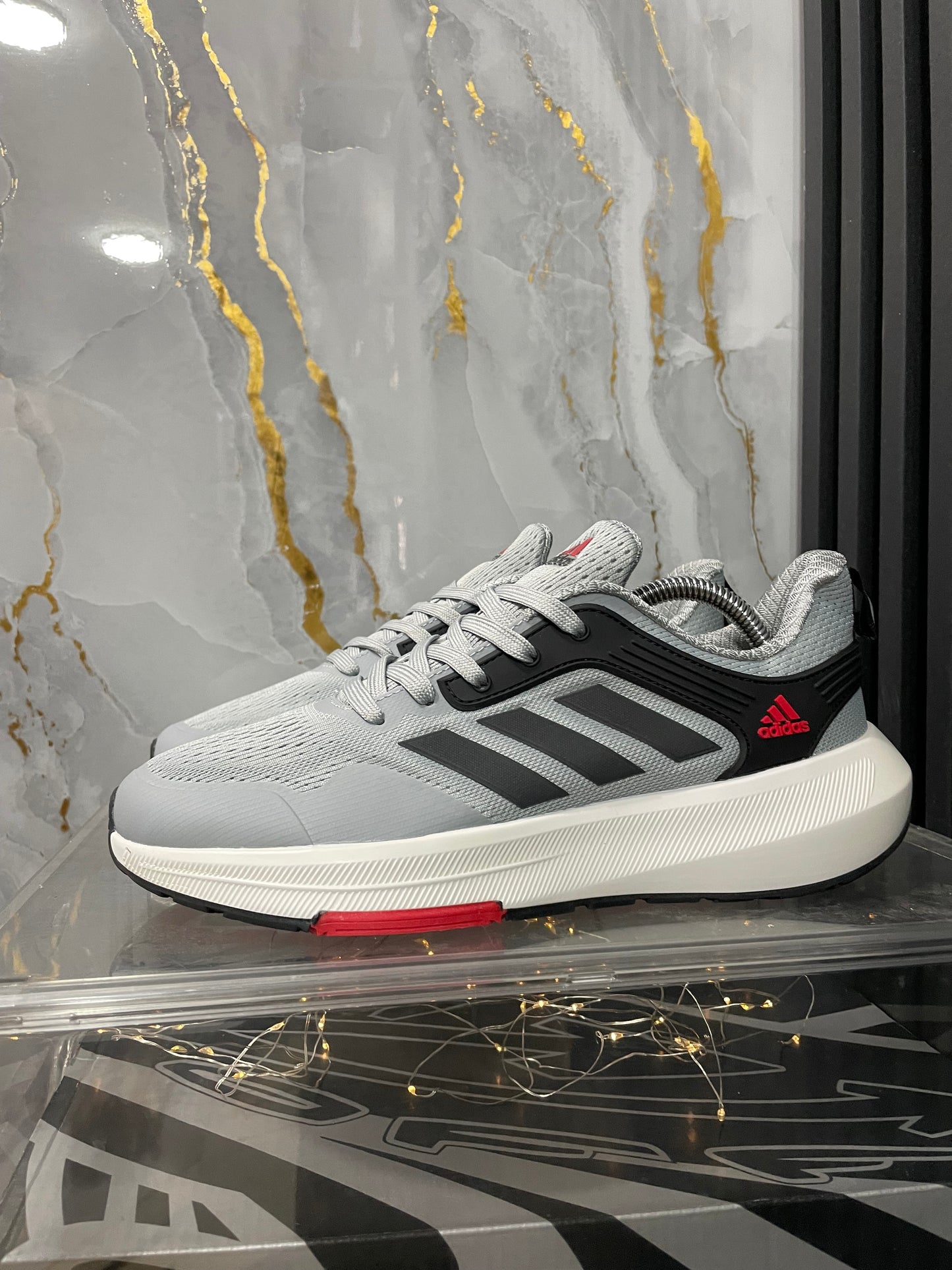 Adidas Bounce