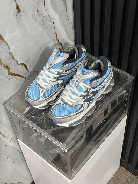 New Balance 2000