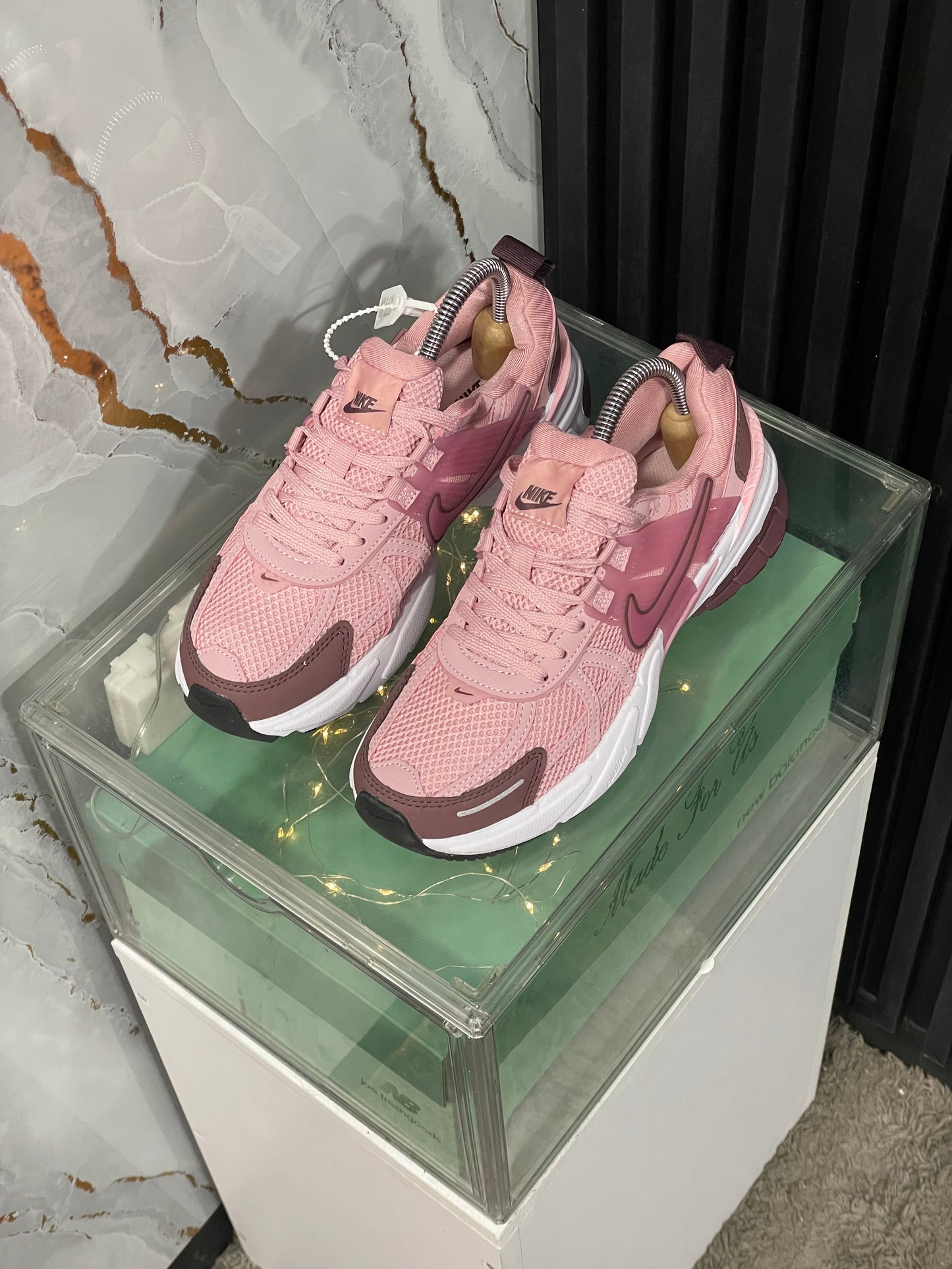 Nike V2K