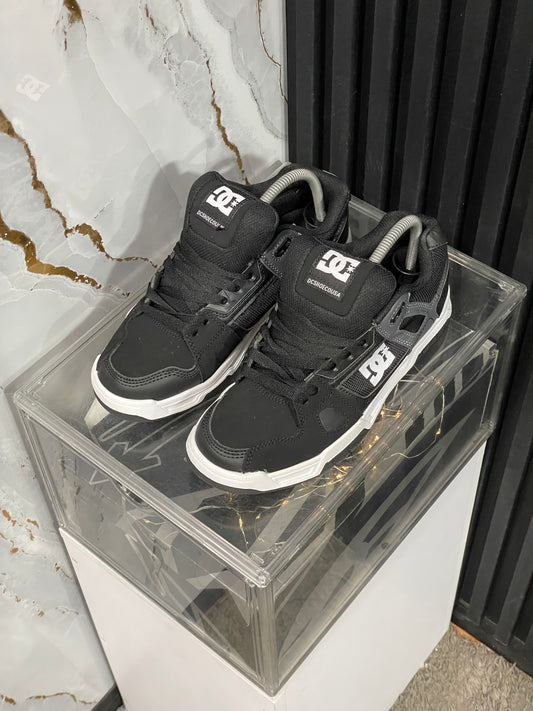 DC shoes
