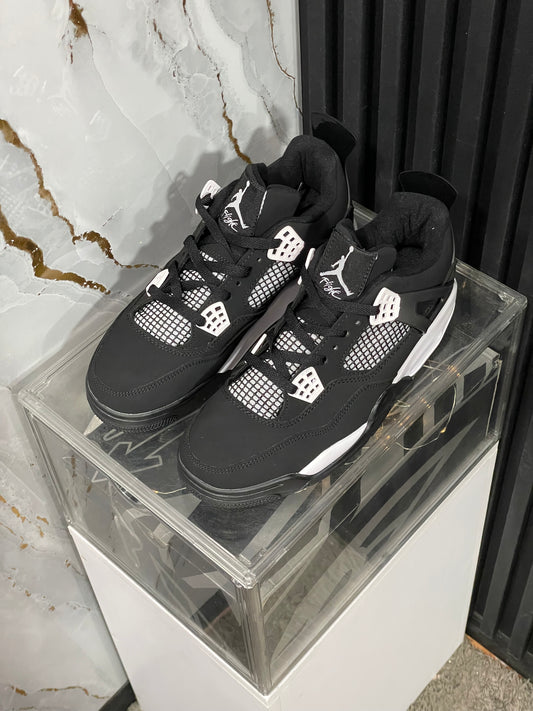 Jordan Retro 4