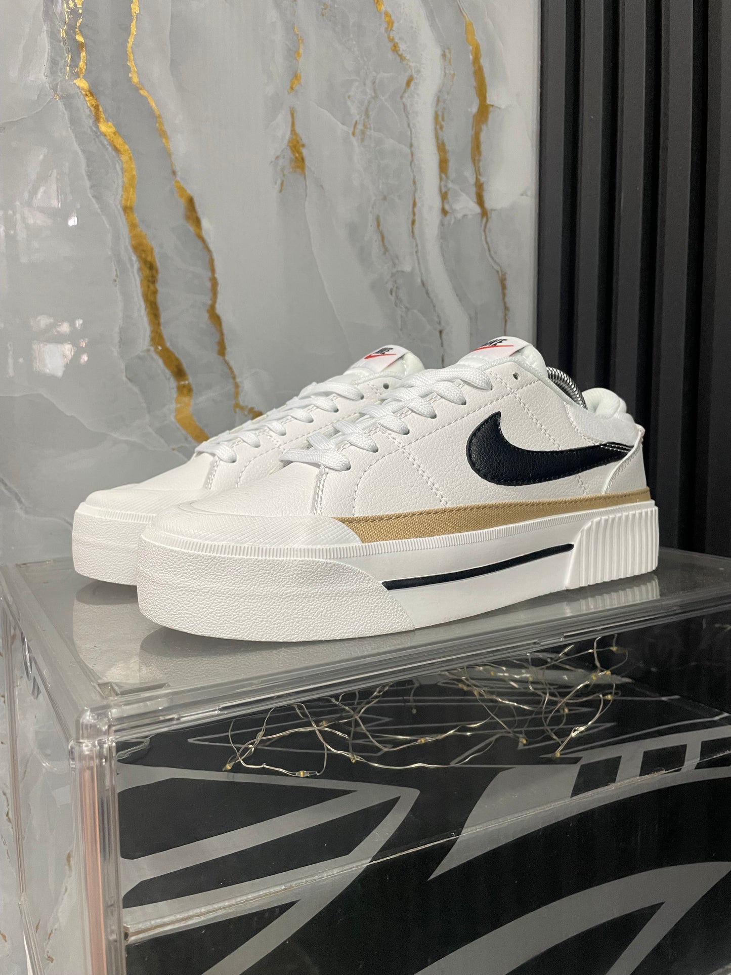 Nike Court Legacy