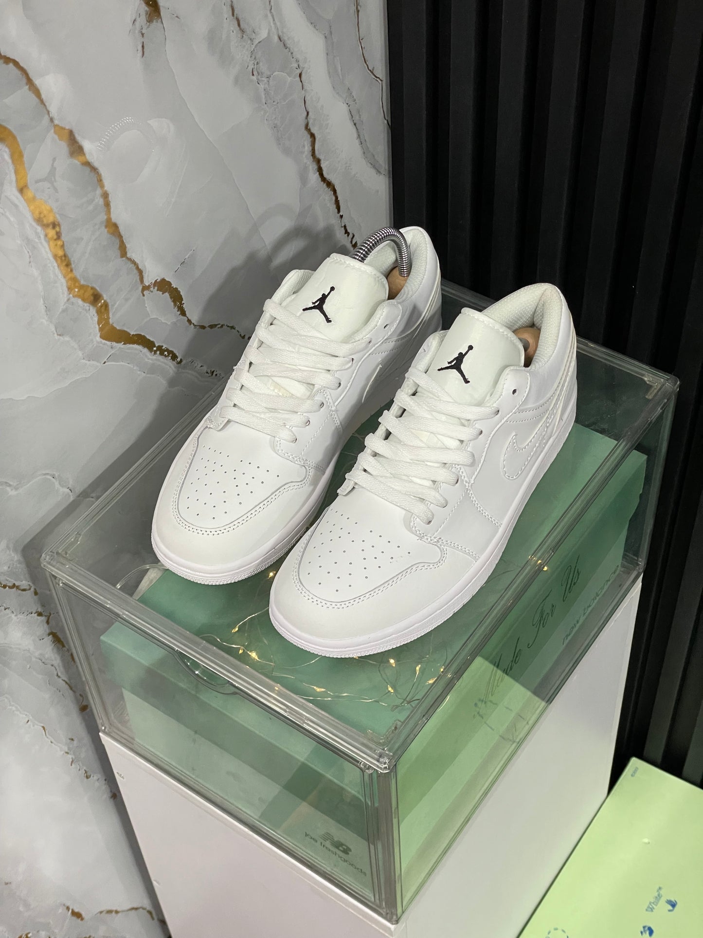 Jordan Retro 1 Low
