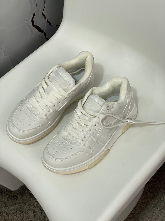 Off-White EUR 36
