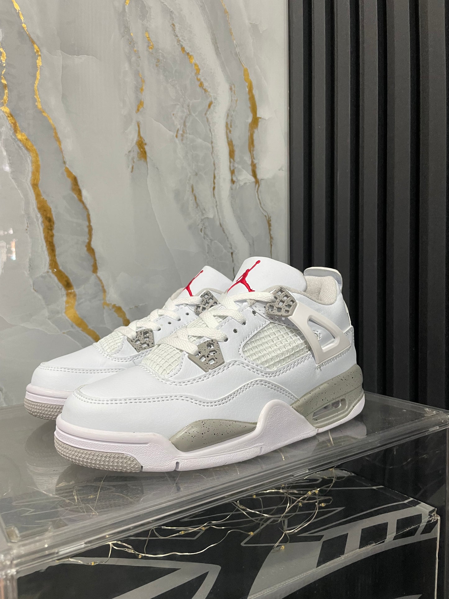 Jordan Retro 4