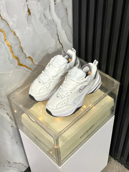 Nike Tekno