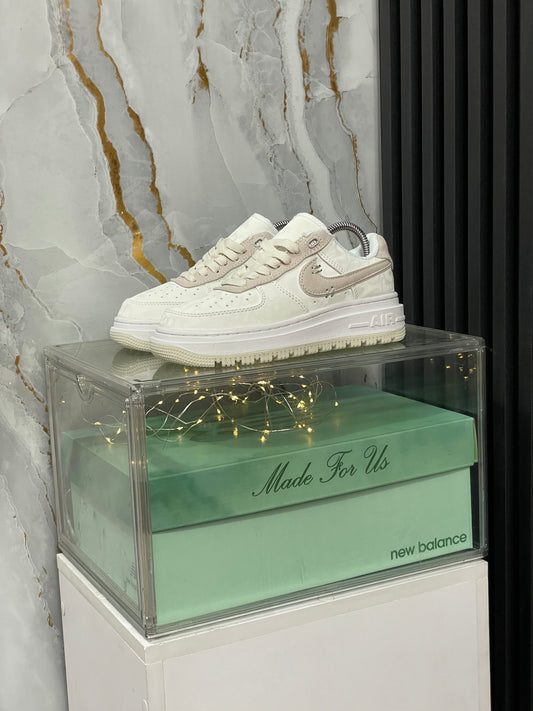 Nike AF1 Luxe