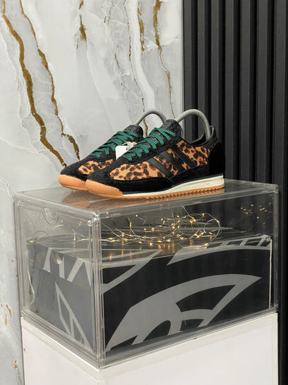 Adidas SL