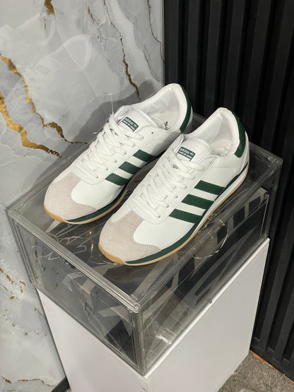 Adidas Country