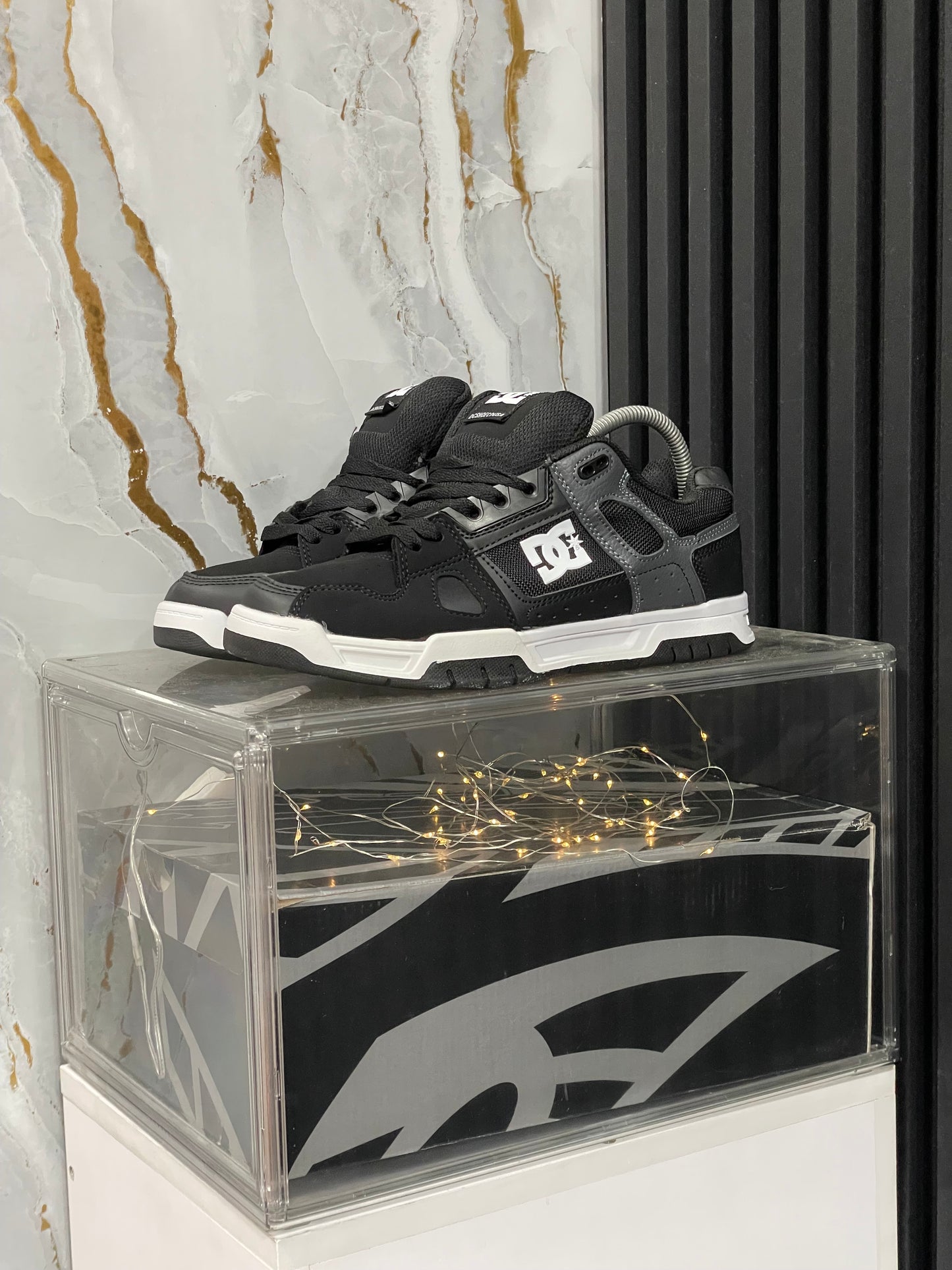 DC shoes