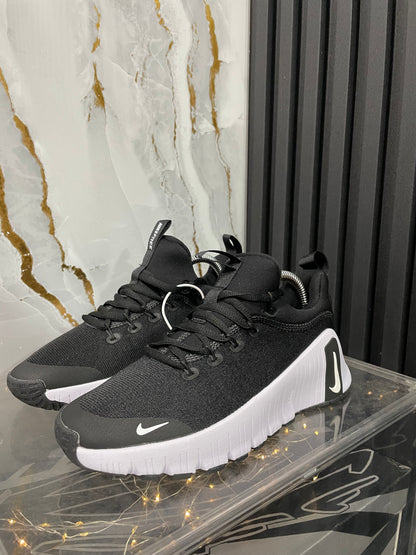 Nike Metcom 6