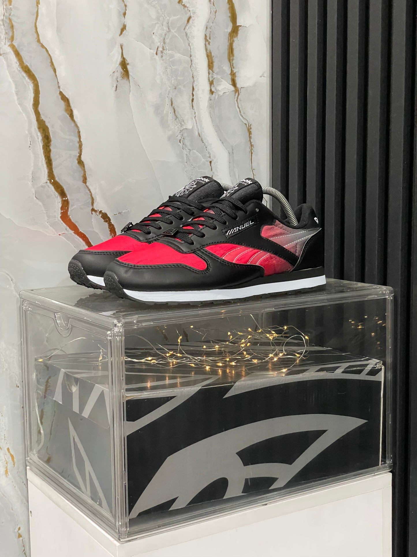Reebok Anuel