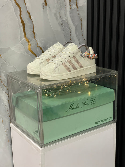 Adidas Superstar