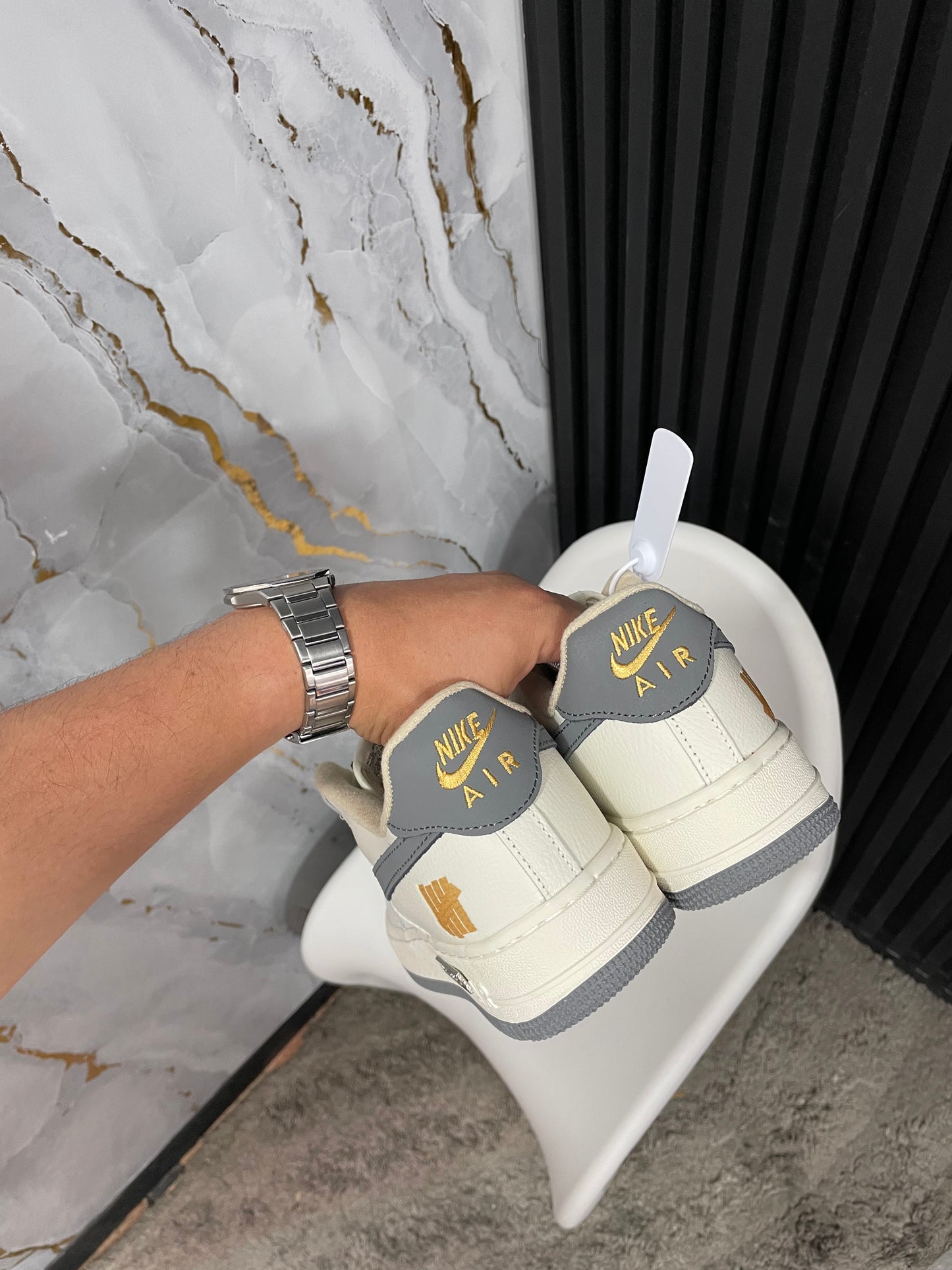 Nike AF1 UNDEFEATED