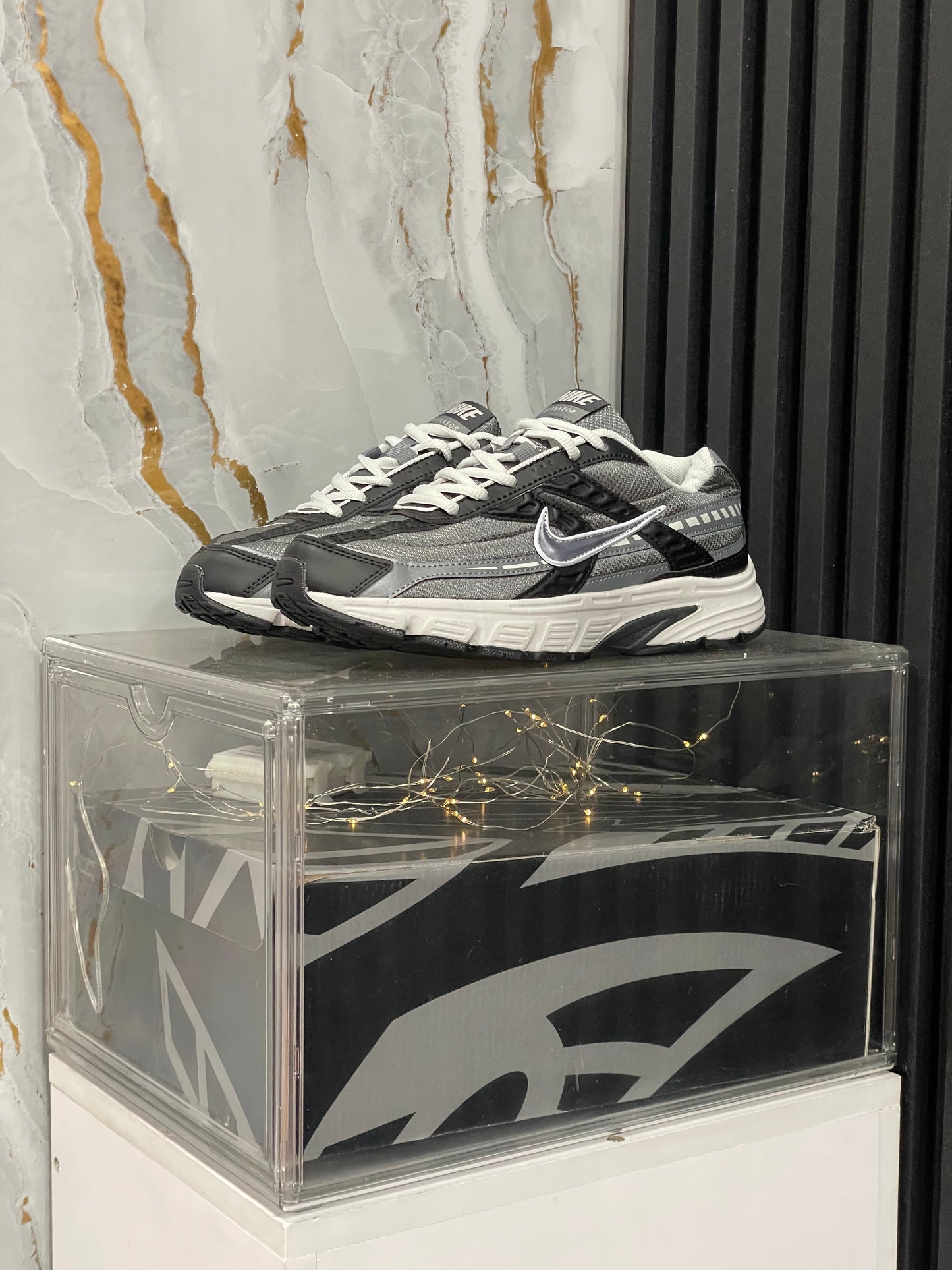 Nike Initiator