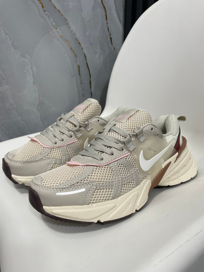 Nike V2K EUR 37