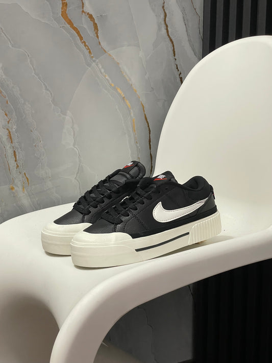 Nike Court Legacy