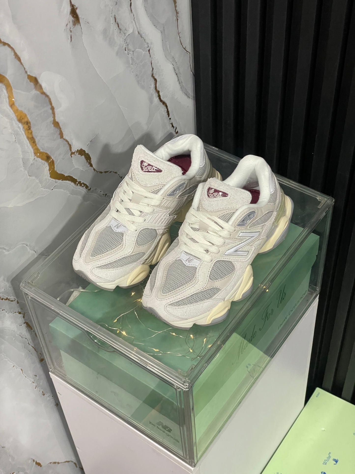 New Balance 9060