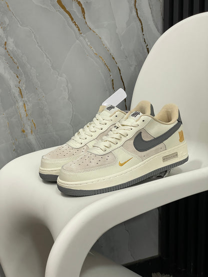 Nike AF1 UNDEFEATED