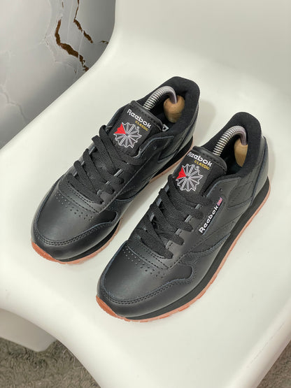 Reebok Master