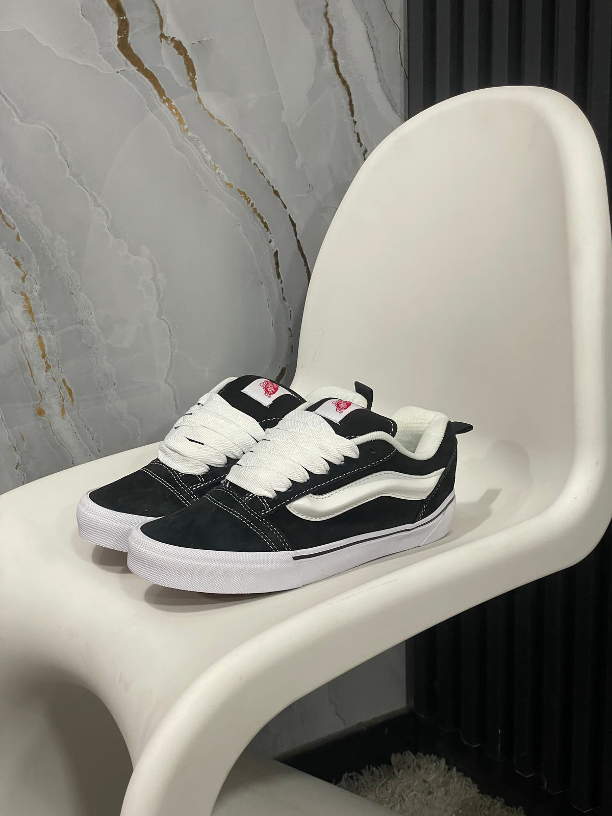 Vans KNU