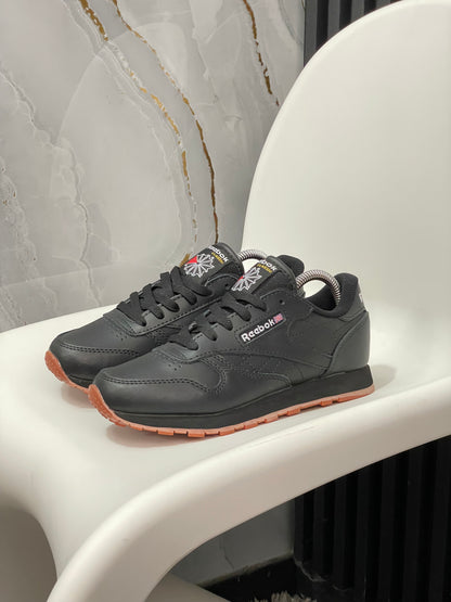 Reebok Master