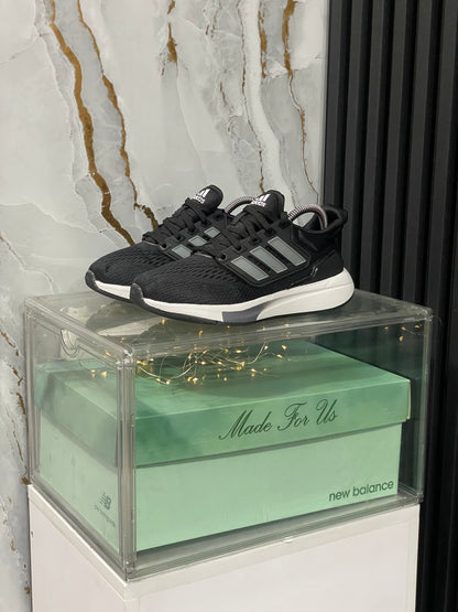 Adidas EQ21