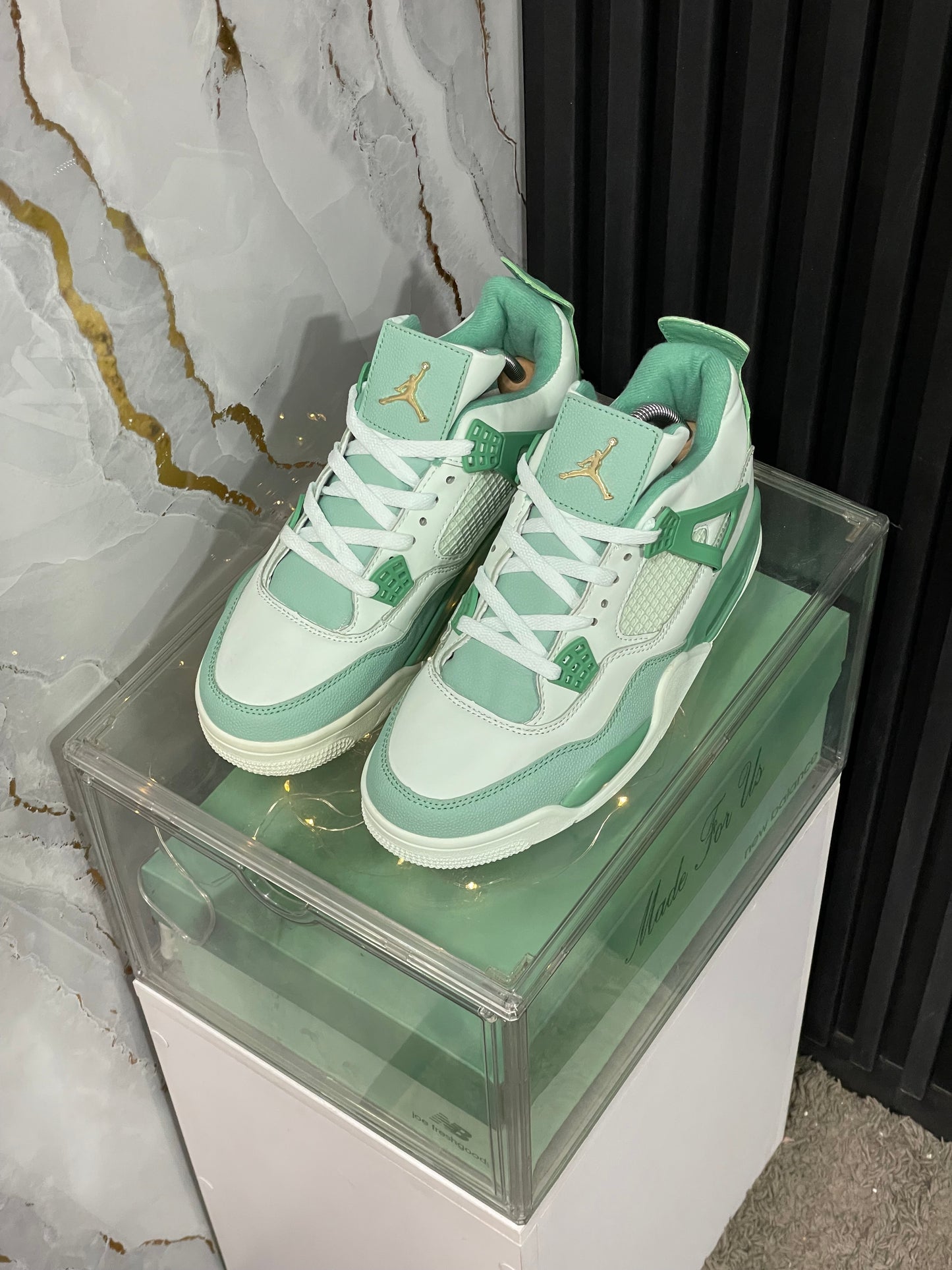 Jordan Retro 4