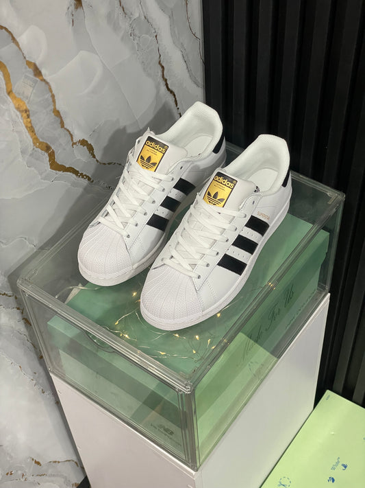Adidas Superstar