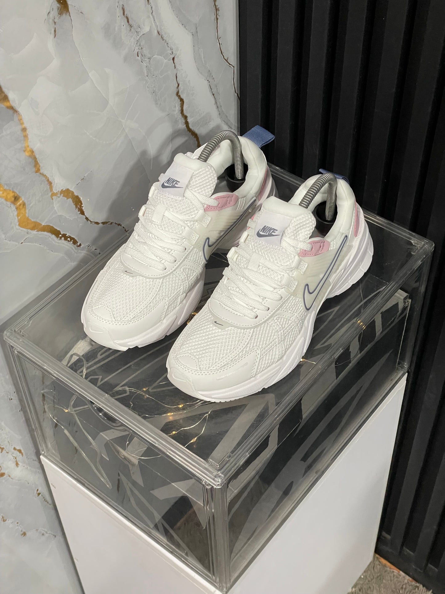 Nike V2K