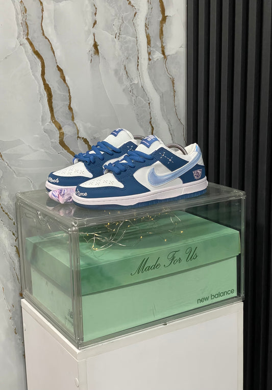 Nike Dunk Born