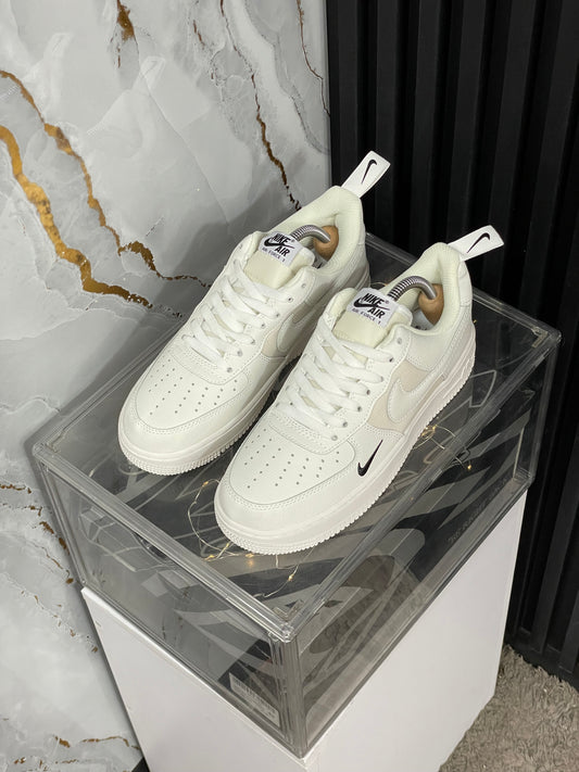 Nike AF1 Essential
