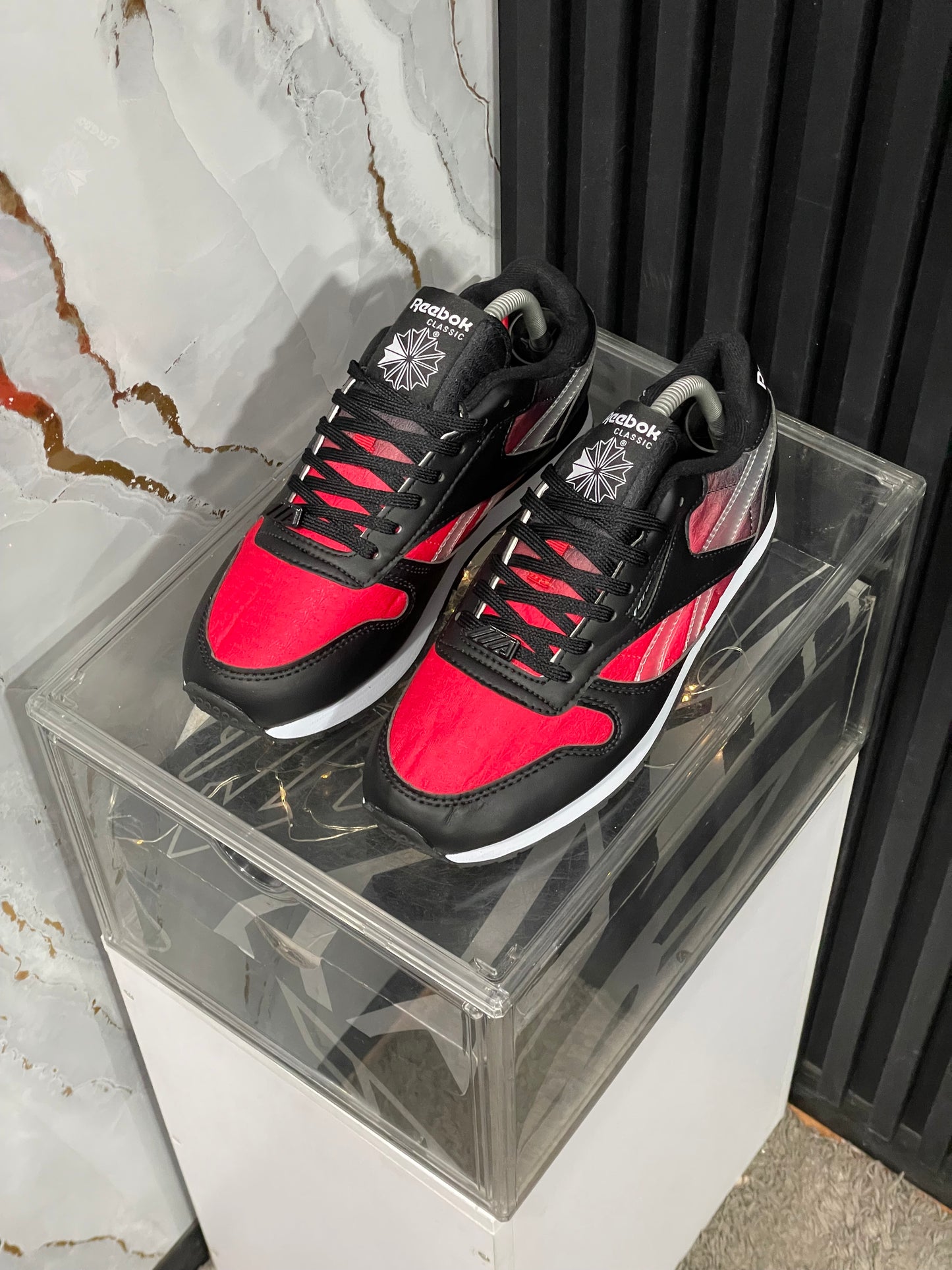 Reebok Anuel