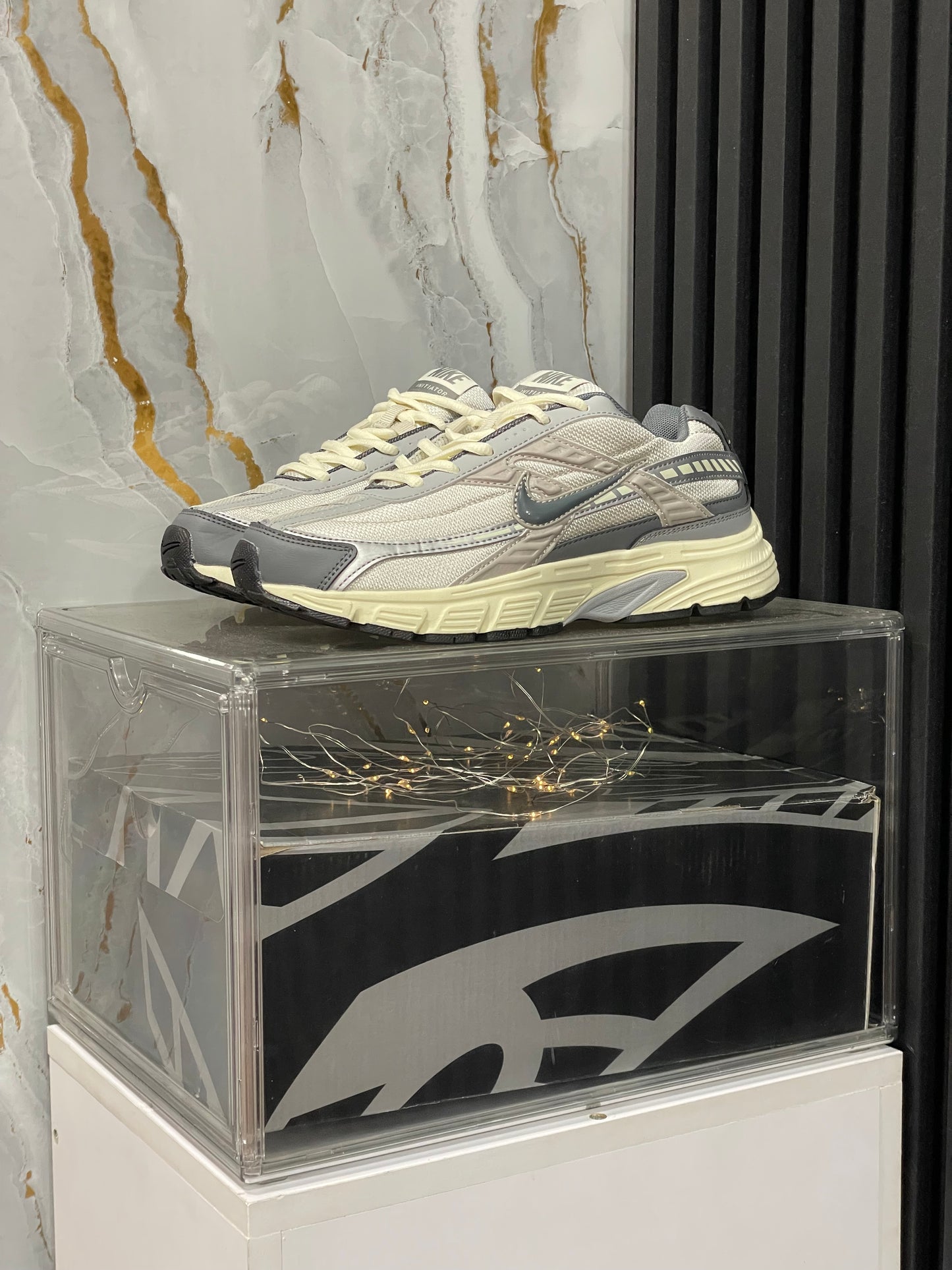 Nike Initiator