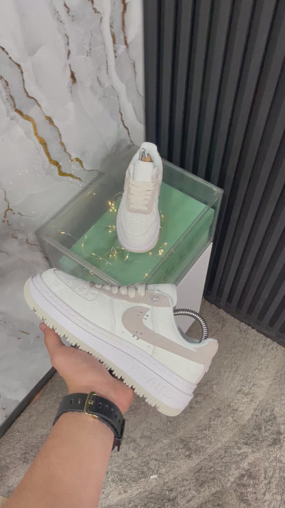 Nike AF1 Luxe